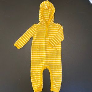 Primary Hooded Romper 6-12mos